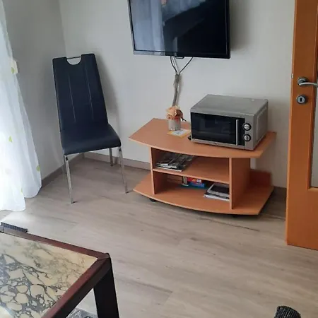 Fryba Apartment *